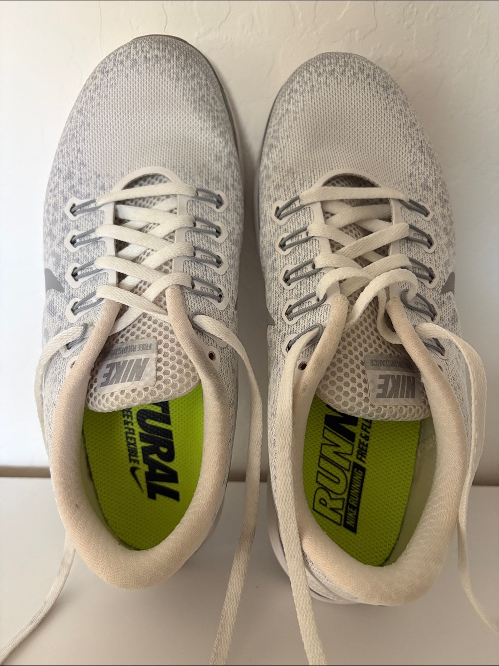 Nike White and Light Grey Women’s Running Shoes with Lime Insoles